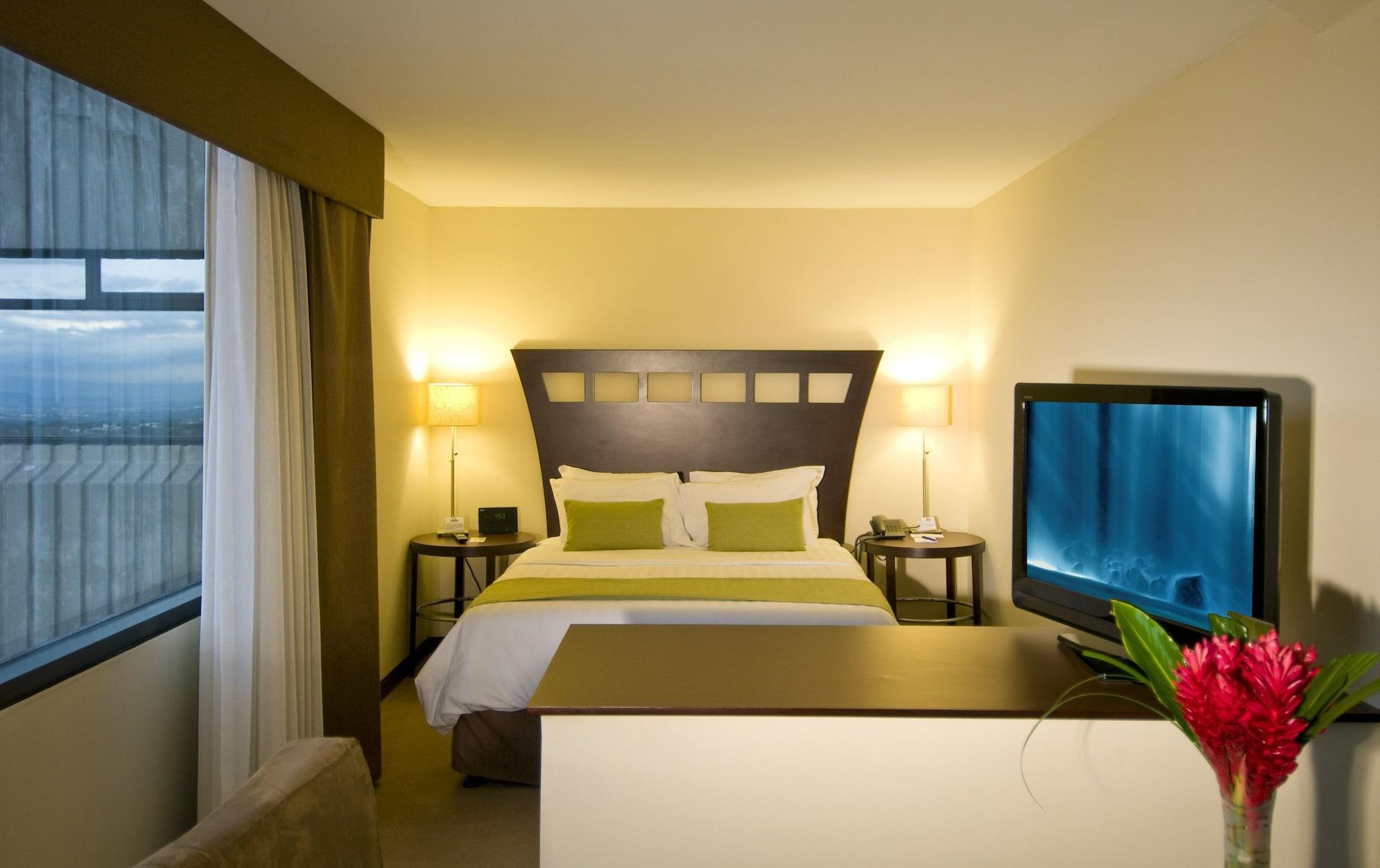 Hotel Tryp By Wyndham San Jose Sabana Exterior foto