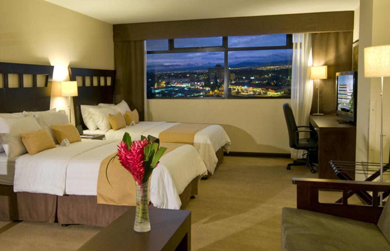 Hotel Tryp By Wyndham San Jose Sabana Zimmer foto