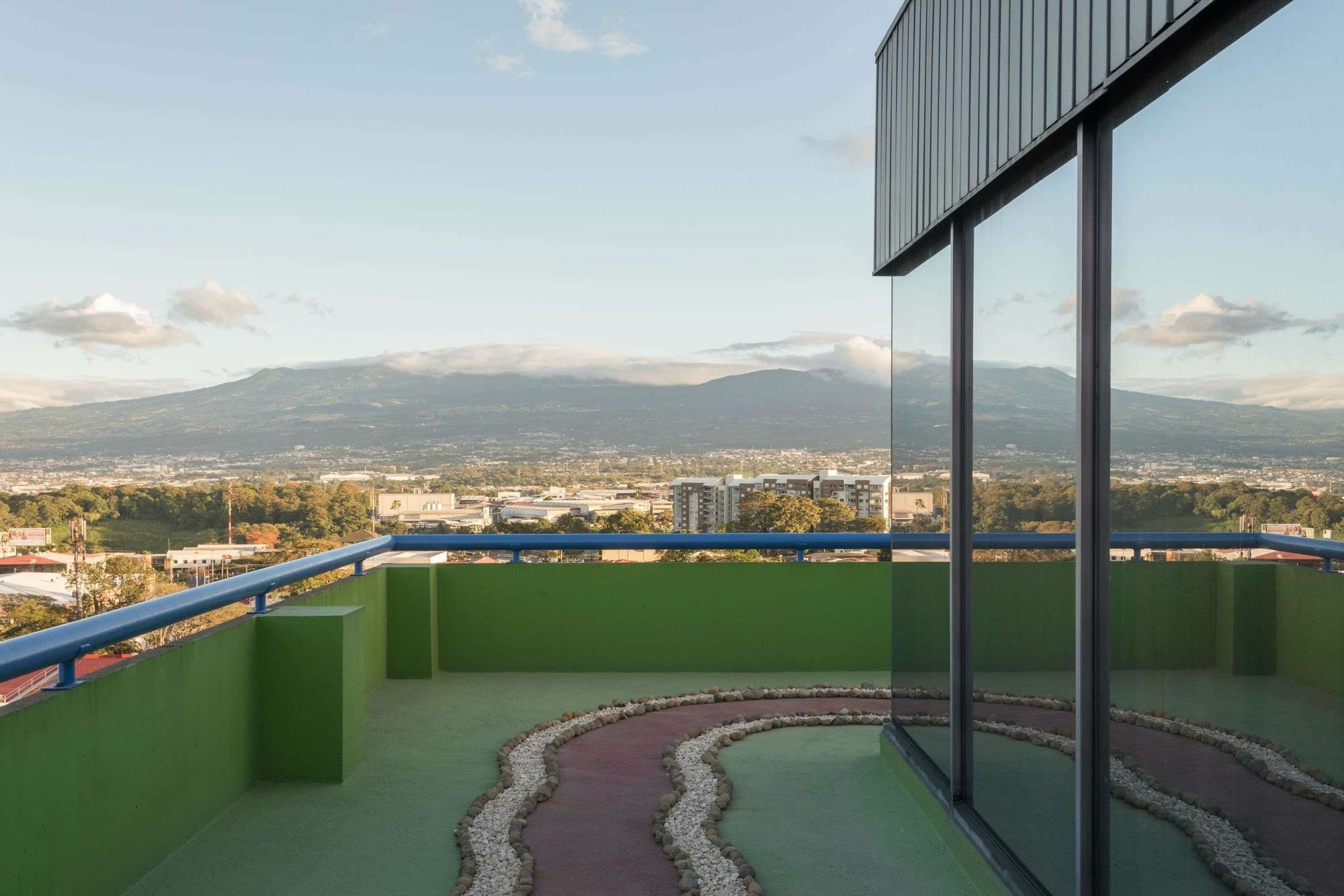 Hotel Tryp By Wyndham San Jose Sabana Exterior foto